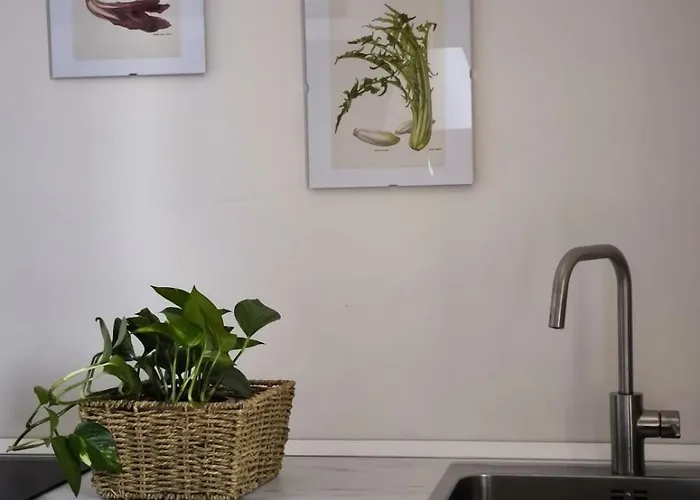 10 Min From The Center - Historic Building - Болонья