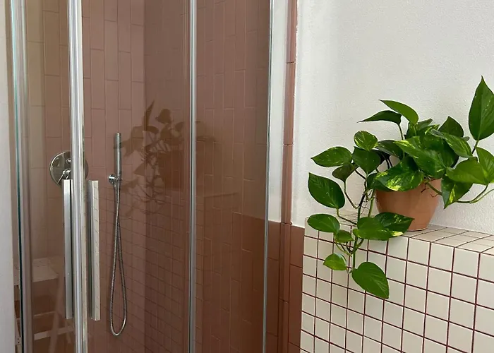 Σπίτι διακοπών 10 Min From The Center - Historic Building -