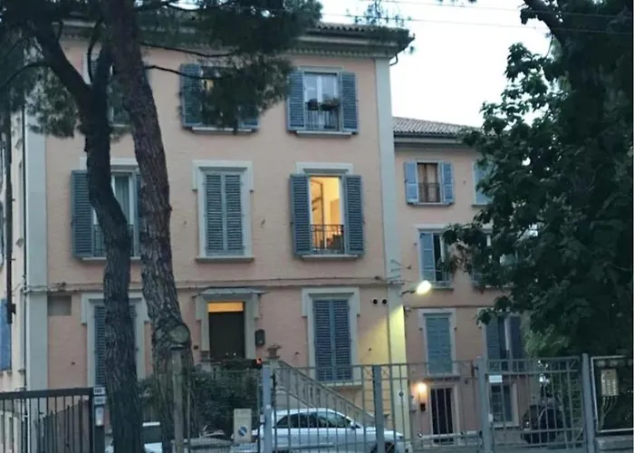 10 Min From The Center - Historic Building - Casa vacanze